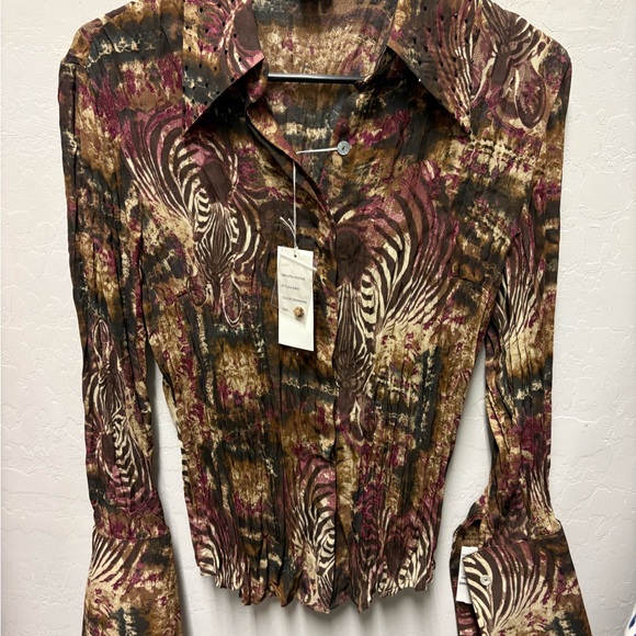 NWT Stylish Women's Multicolor Zebra Print Top - Picture 1 of 3